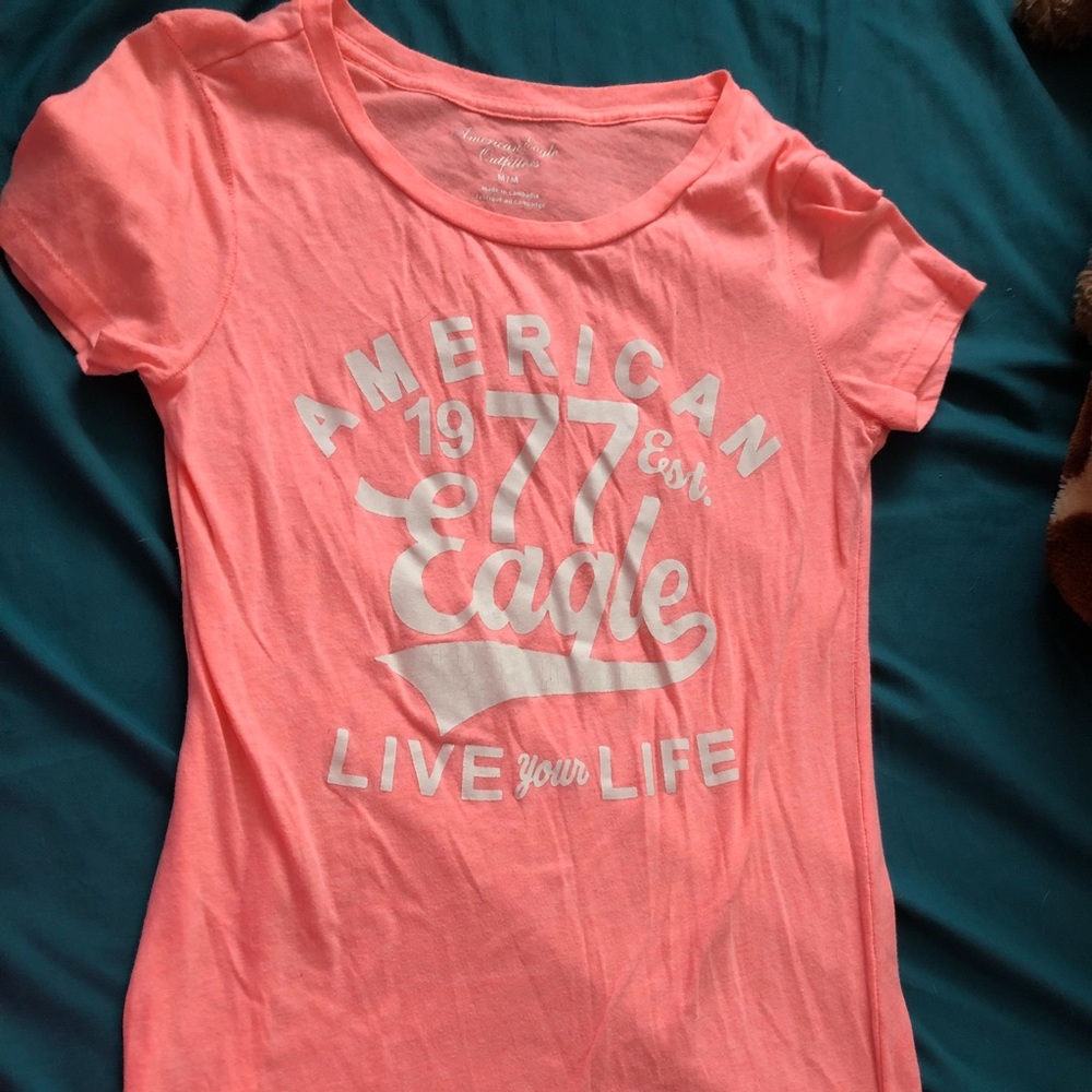 American Eagle Tshirt
